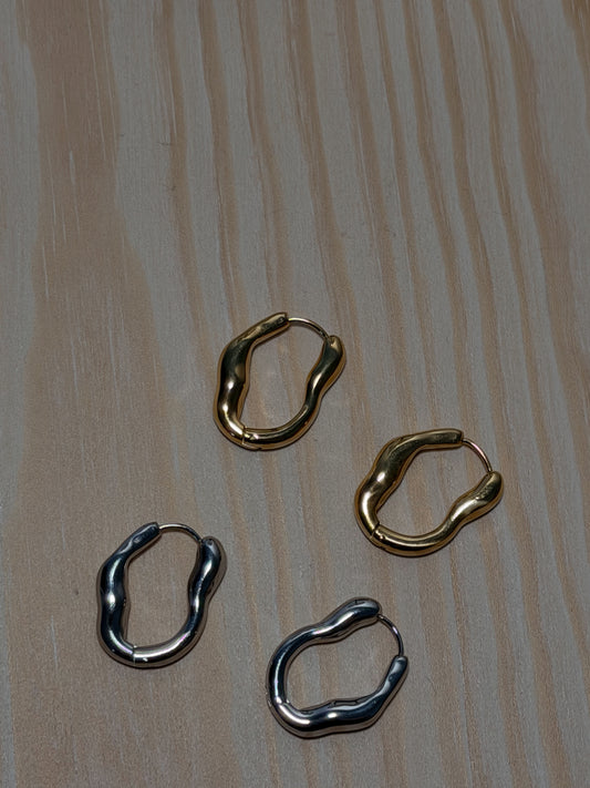 Oval Hoop earring